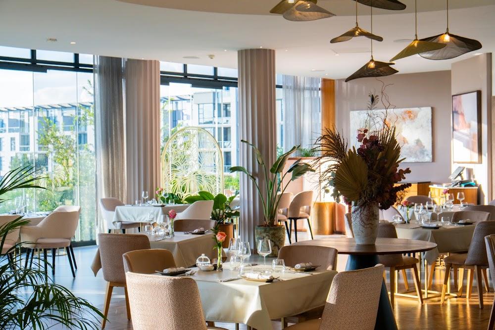 Cyra Restaurant