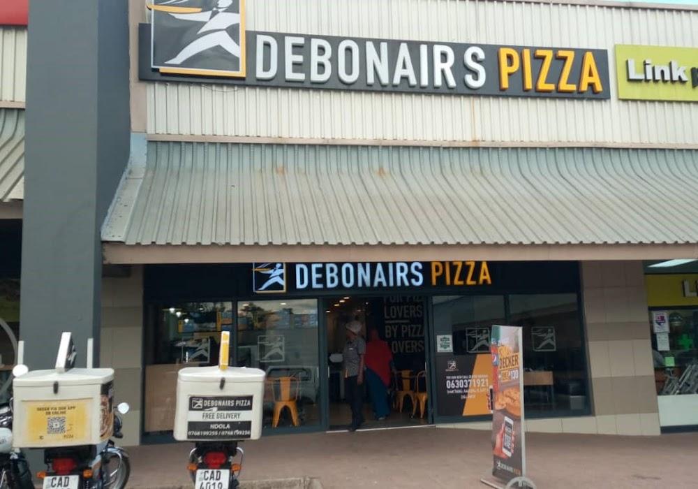 Debonairs Pizza