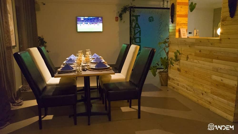 LE TANDEM Restaurant - Lounge - Take Away Food - Dakar