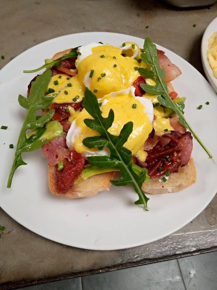 Lark Cafe