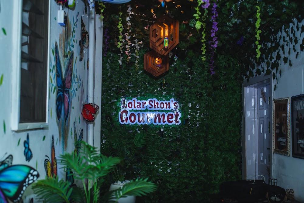 Lolar Shon's Gourmet