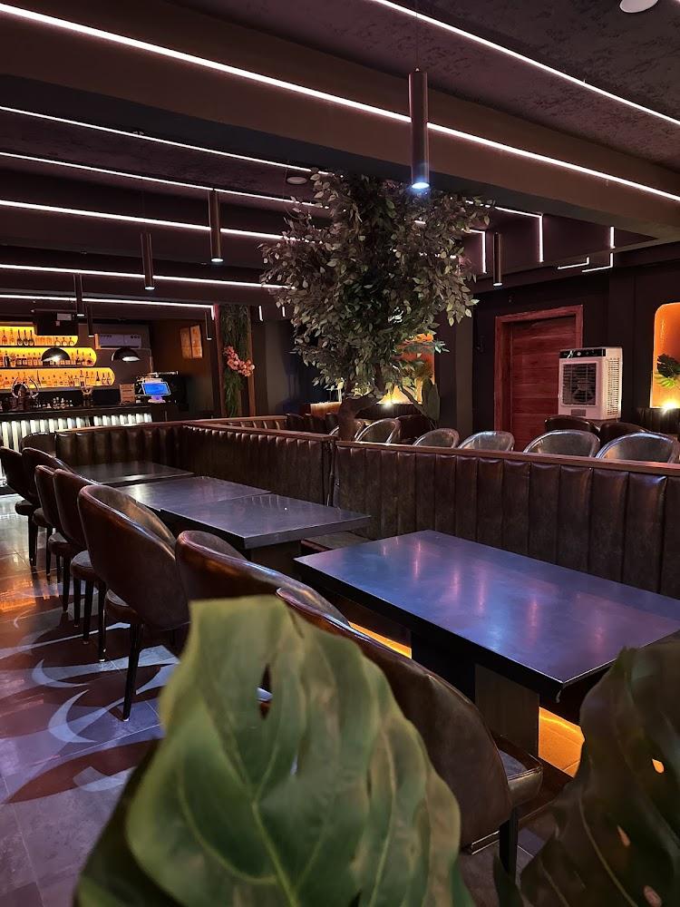 Mint Bar and Restaurant