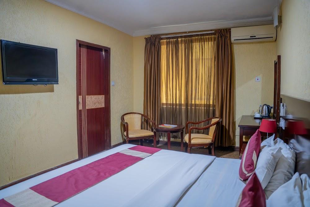 Bridgeview Hotel And Conference Centre