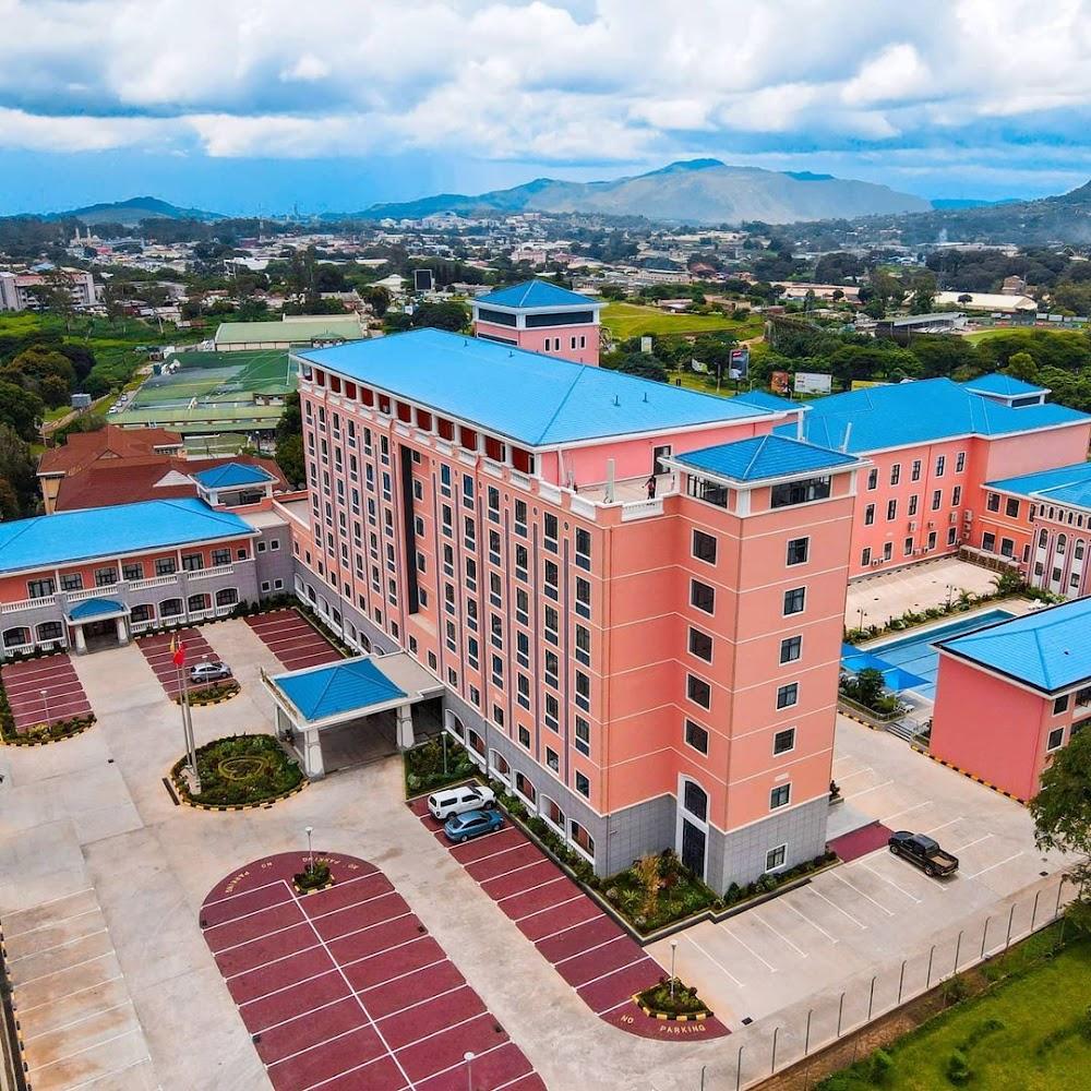 Golden Peacock Hotel Blantyre