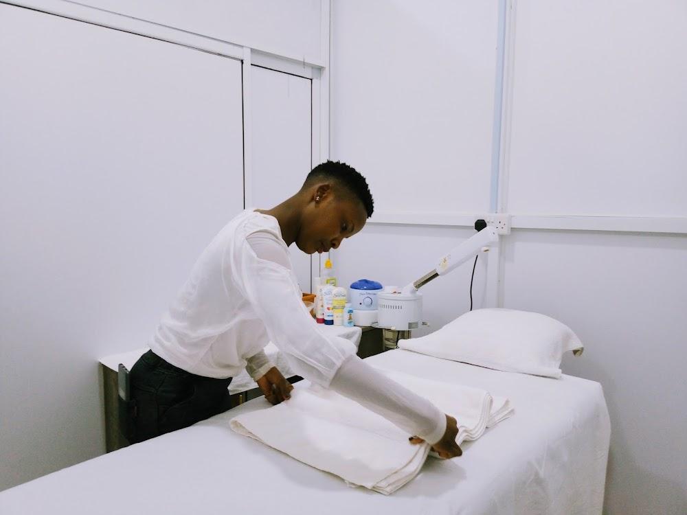 Hairitage Haircut & Spa