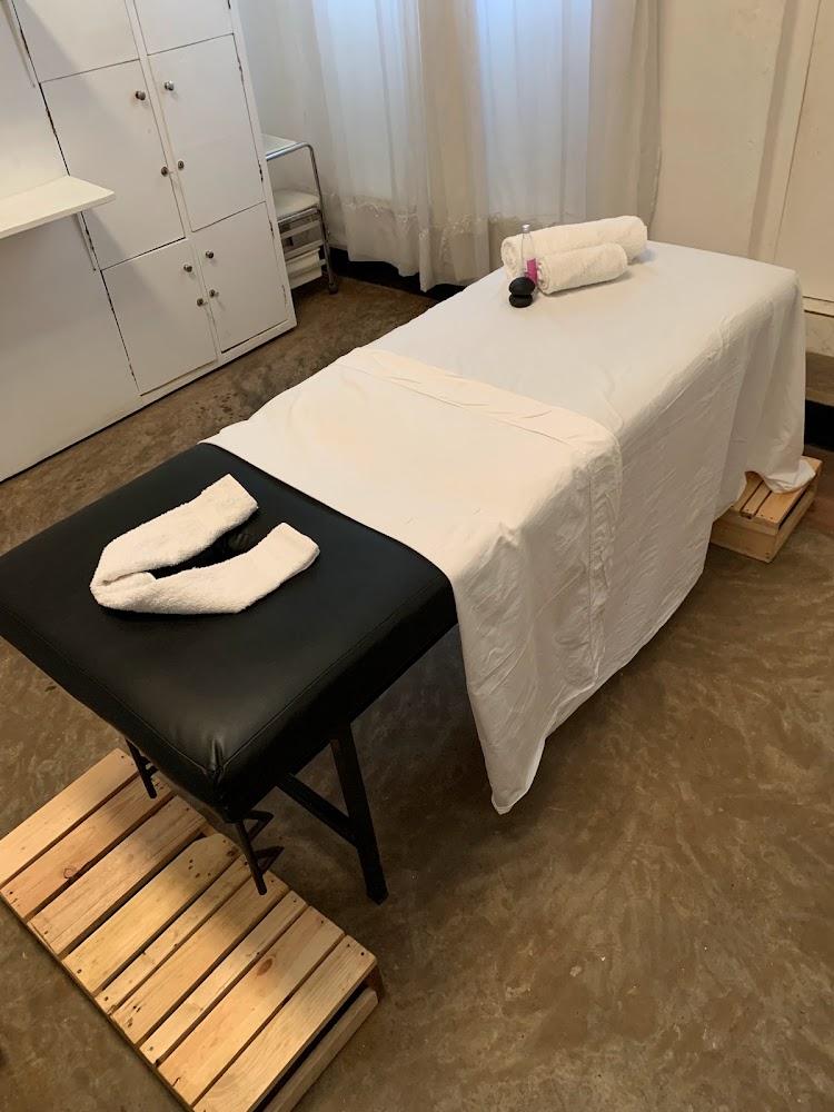 Mizu Treats - Massage and Spa