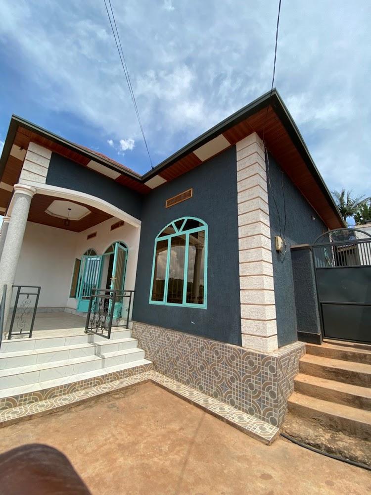 NANA PARADISE MASSAGE AND SPA