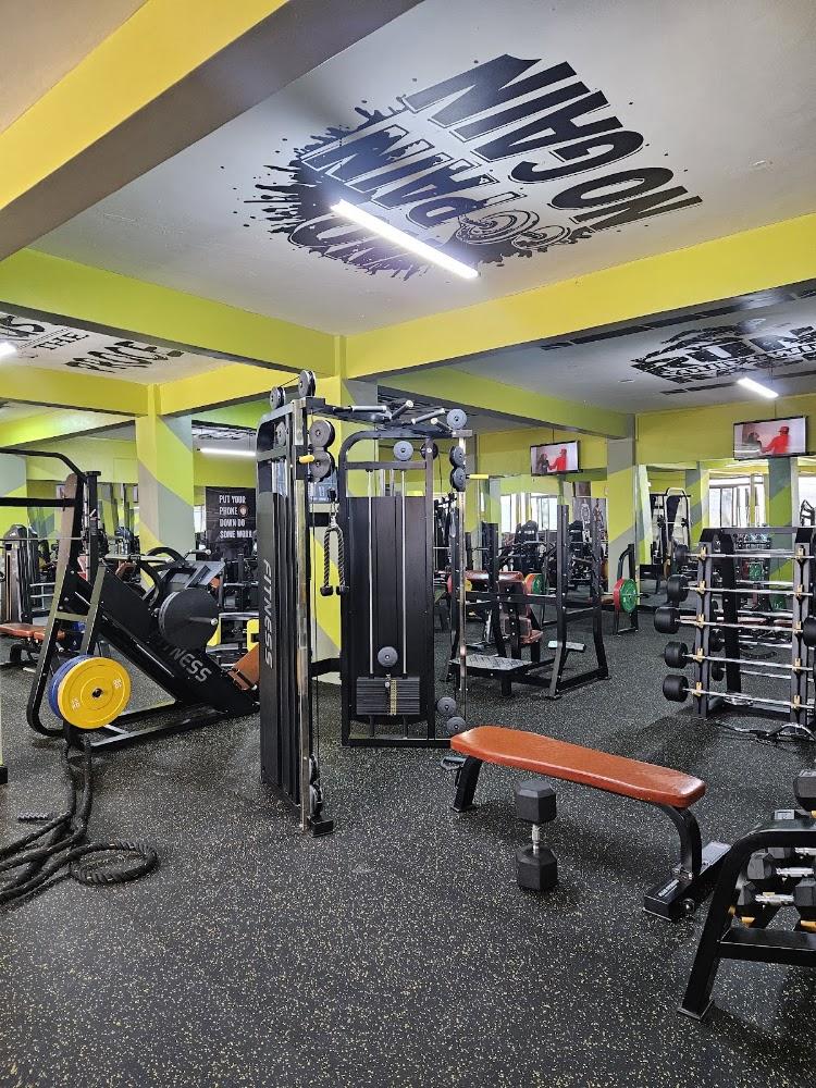 Plus fitness gym & Spa Lweza