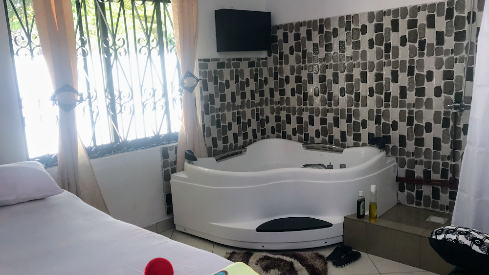 Vegas Massage jaccuz
